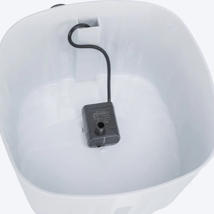Trixie Flower Fountain White & Grey